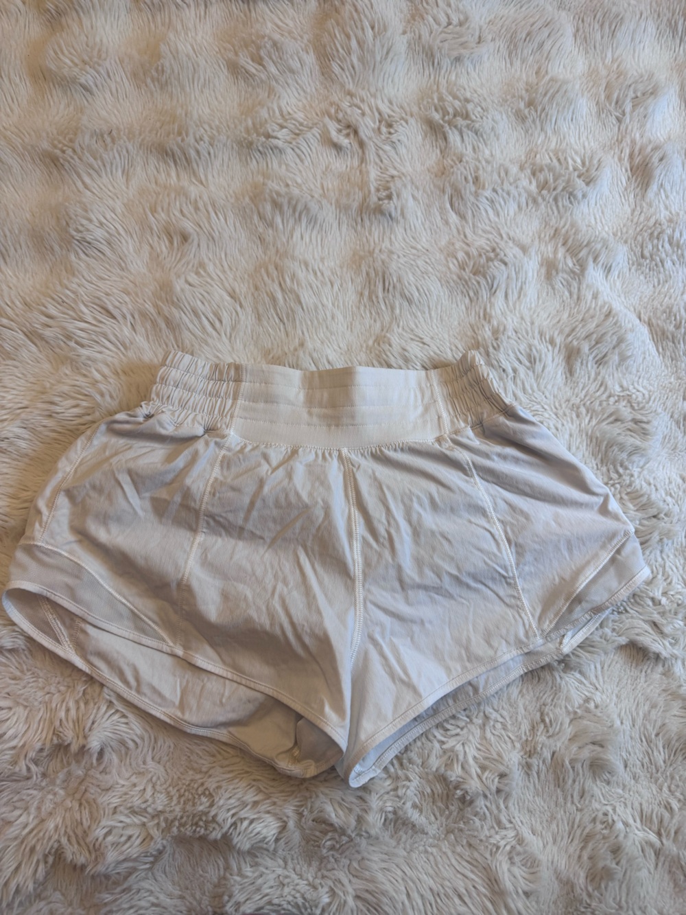 Lululemon Hotty Hot Short